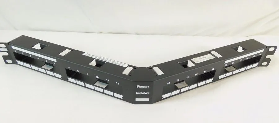 Патч-панель QAPP24BL Panduit QuickNet Angled Patch Panel 24 Port 1RU EXCELLENT C