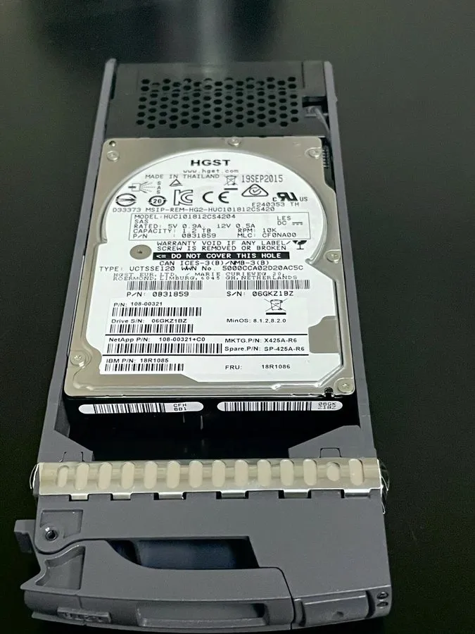 Жёсткий диск NETAPP HUC101212CSS600 X425A-R6 SP-425A-R6 1.2TB 10K 6Gb/s SAS 2.5'