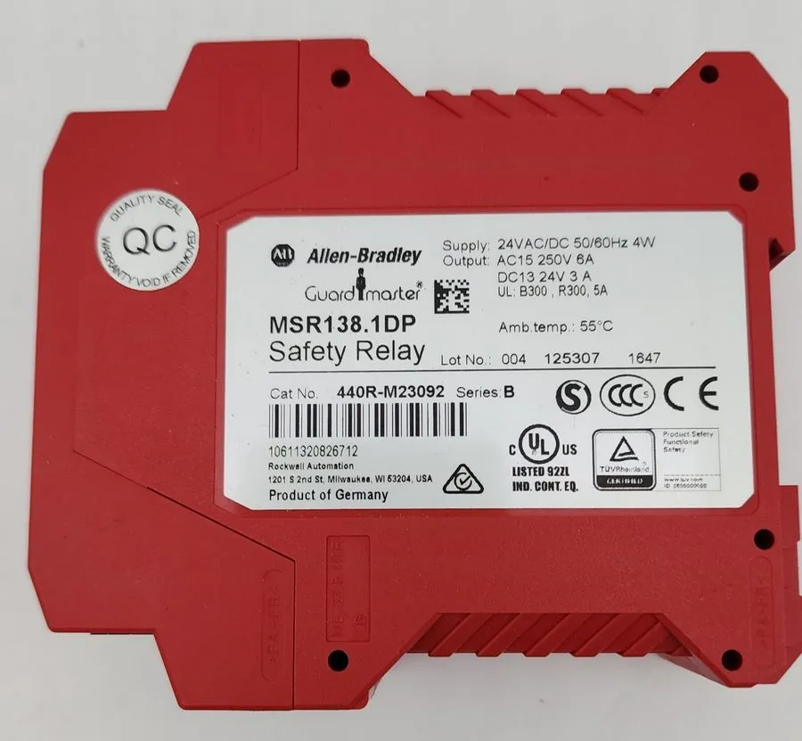 Реле безопасности ALLEN BRADLEY MSR138.1DP 440R.M23092 SAFETY RELAY NDA AVAILABL