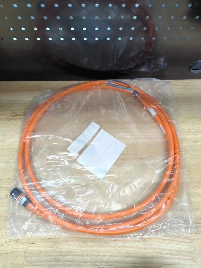 Серводвигатель BECKHOFF ZK4704-0421-2030 Servo Motor Cable — фото лота 2