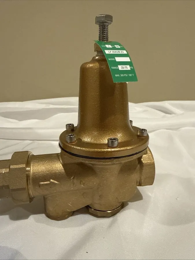 Клапан LF25AUB-Z3 1" Water Pressure Reducing Valve Pressure Regulator 25-75 PSI — фото лота 1