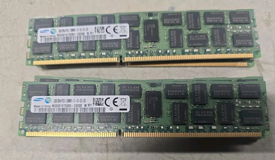 Модуль памяти Samsung M393B1K70DH0-CK0(/YK0) DDR3 1333MHz PC3-12800R 2Rx4 RDIMM 