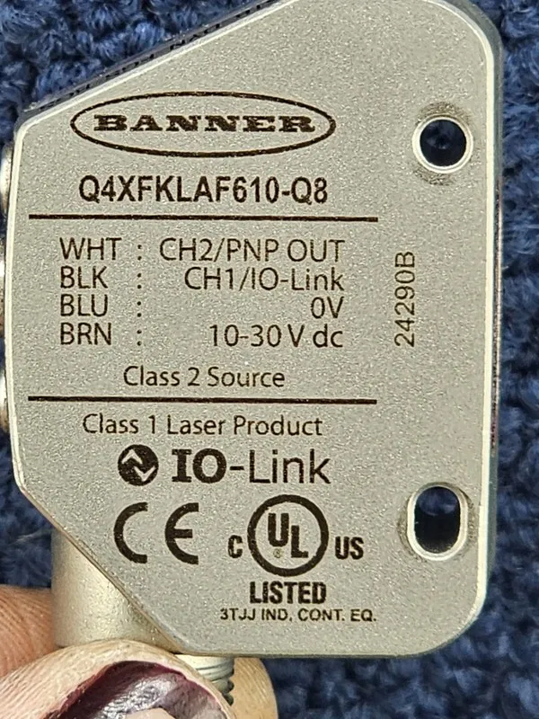 Фотоэлектрический датчик Banner Engineering Q4XFKLAF610-Q8 801424 Photoelectric 