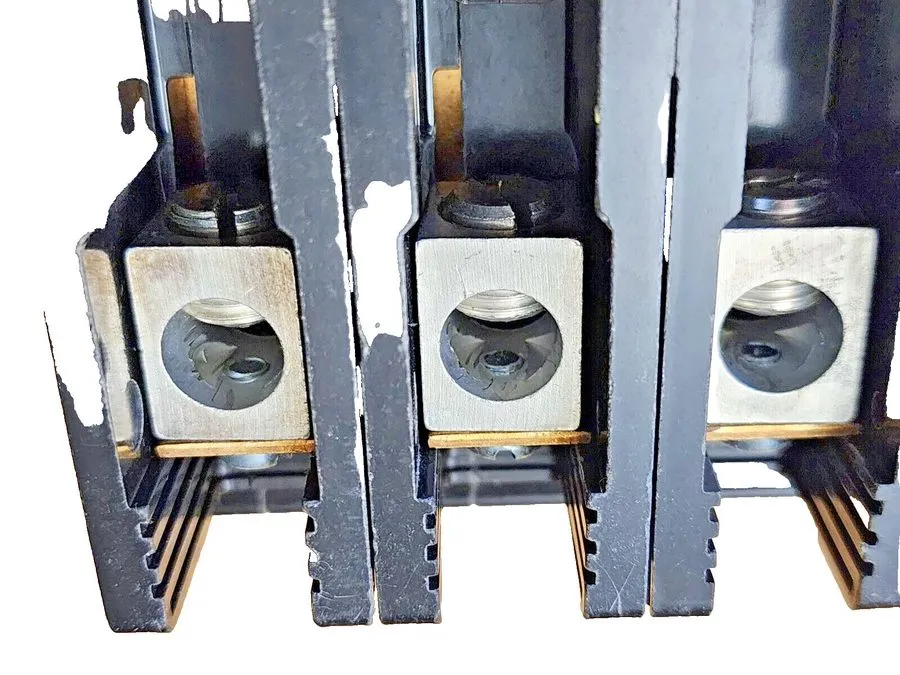Автоматический выключатель Square D EDB34050 3pole 50amp 480v circuit breaker ty