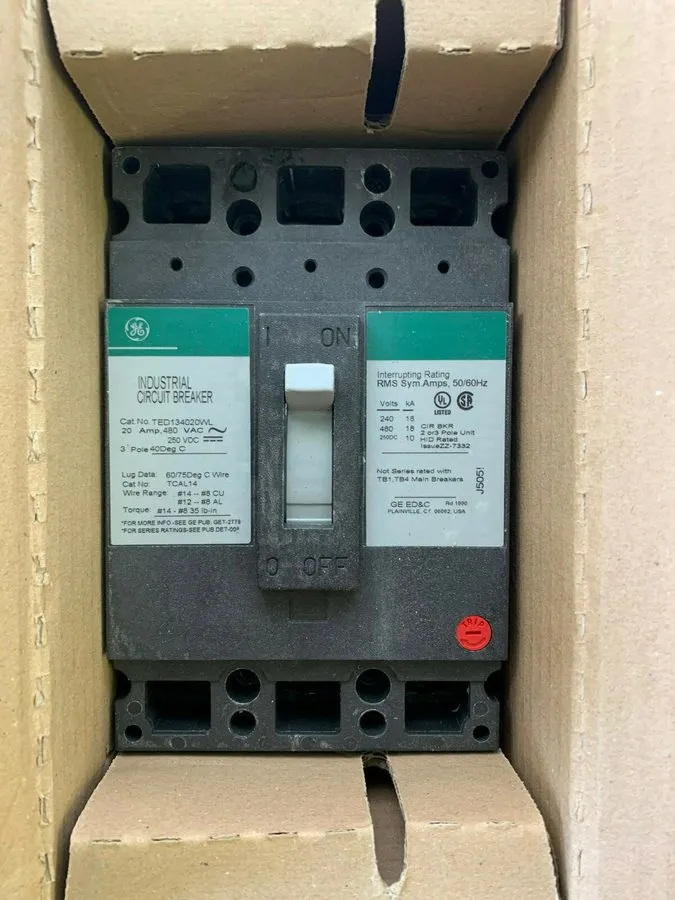 Автоматический выключатель GENERAL ELECTRIC TED134020WL 3 POLE 20 AMP 480v CIRCU