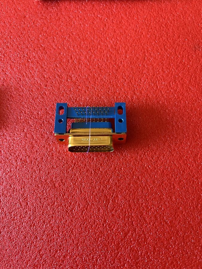Электронный компонент Amphenol M24308/24-174 PCD D-Sub Miniature 26 Pin — фото лота 1