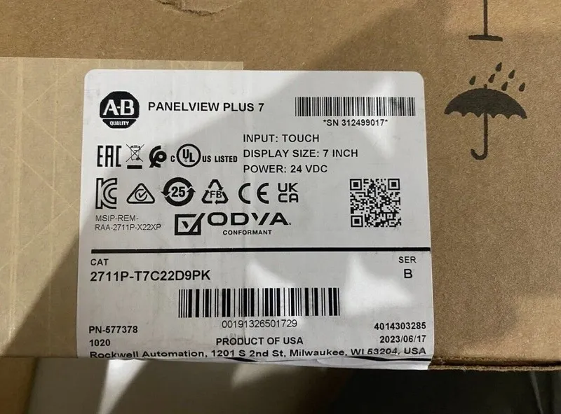 Панель оператора 2711P-T7C22D9PK