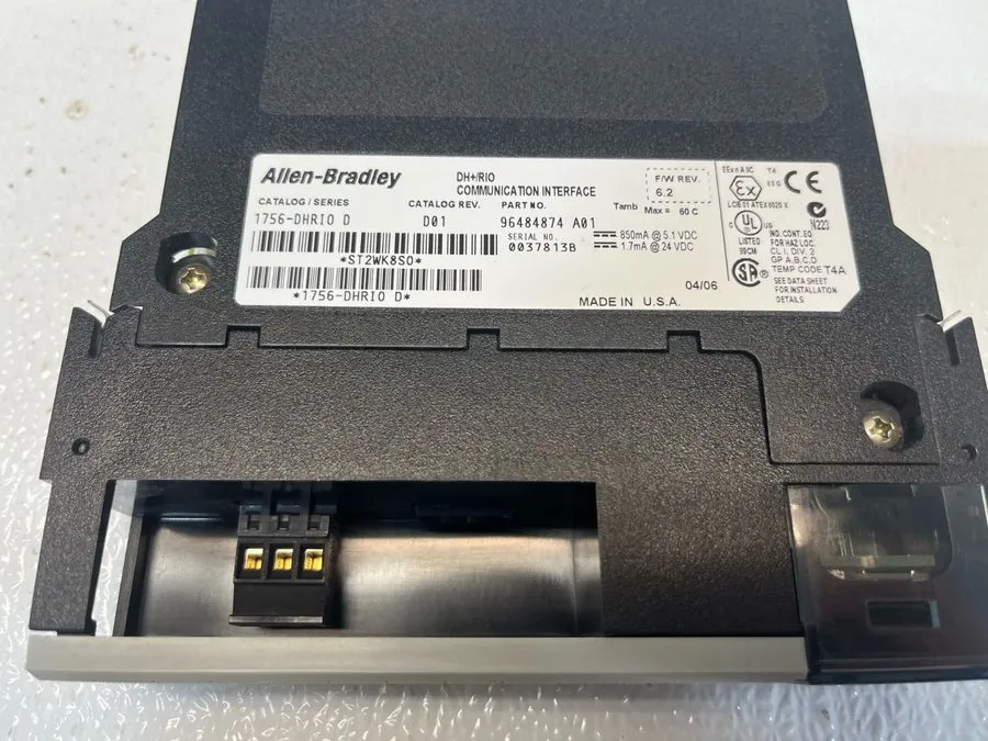Коммуникационный модуль Allen-Bradley 1756-DHRIO SER D Part No 96484874 Communic