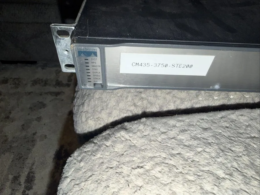 Коммутатор Cisco Catalyst (WS-C3750-24PS-S) POE 24-Ports Rack-Mountable Switch — фото лота 2
