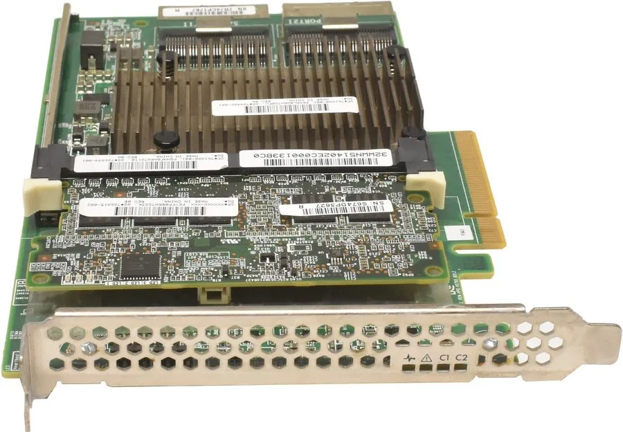 Контроллер HP 761880-001 Smart Array P840 RAID/HBA 12Gb SAS Adapter 726899-001 1