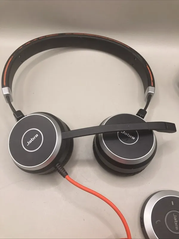 IP-телефон Jabra USB Wired Headset w/ Microphone & Inline Controls Carry Case EN — фото лота 1