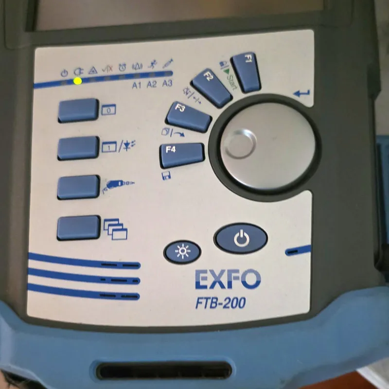 Тестер EXFO FTB-200 Handheld OTDR Optical Time-Domain Reflectometer Test Platfor