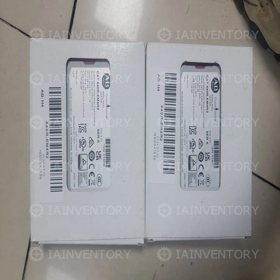 Реле безопасности REAL 440R-EM4R2 Allen-Bradley 1PC