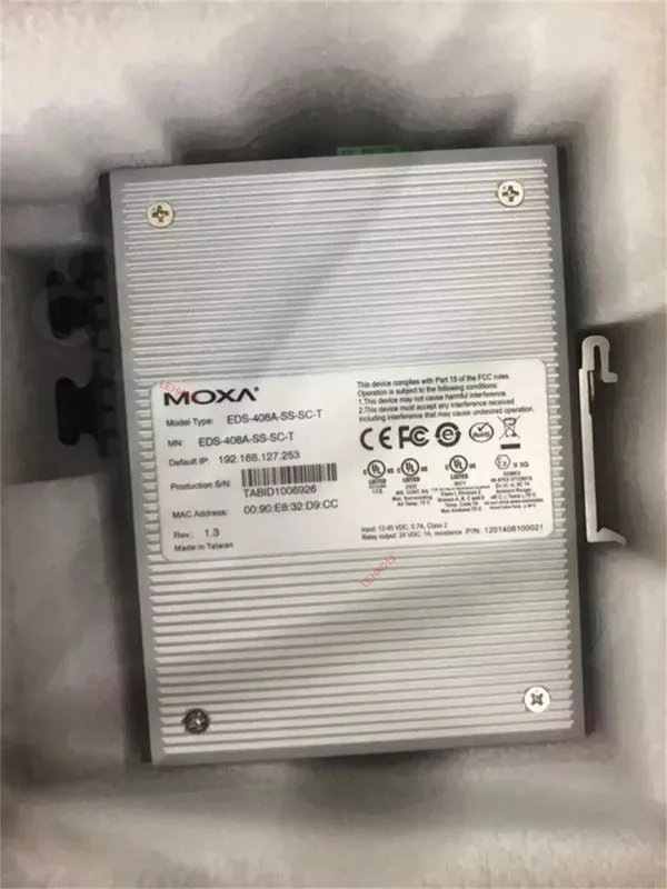 IIoT-устройство Moxa EDS-408A-3S-SC-T 8 Port Ethernet Switch