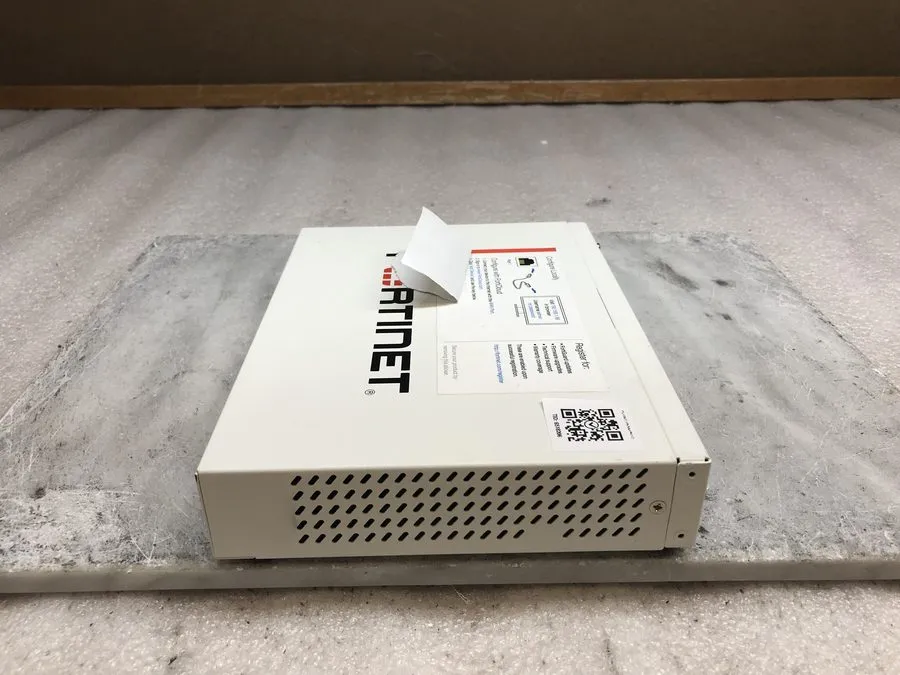 Межсетевой экран Fortinet FortiGate FG-60E Poe Firewall Network Security Applian
