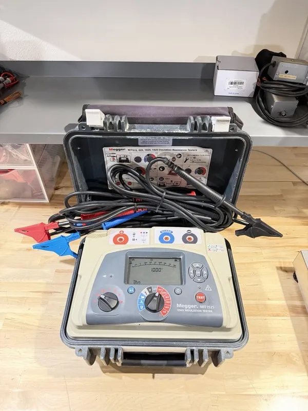 Тестер Megger MIT1525 15 kV High Voltage Insulation Resistance Tester