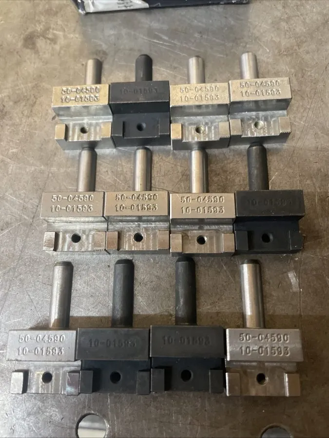 Робот Schunk Gripper Jaws для MPG32-2 Finger Gripper Half Round 1/4” 50-04580