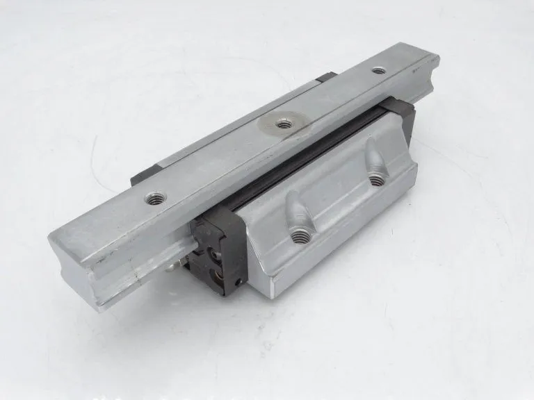 Подшипник THK SHS25LC1SS (GK) Linear Block Bearing