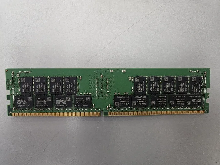 Модуль памяти SK hynix 32GB DDR4 PC4-2666V 288-Pin RDIMM ECC Registered RAM HMA8