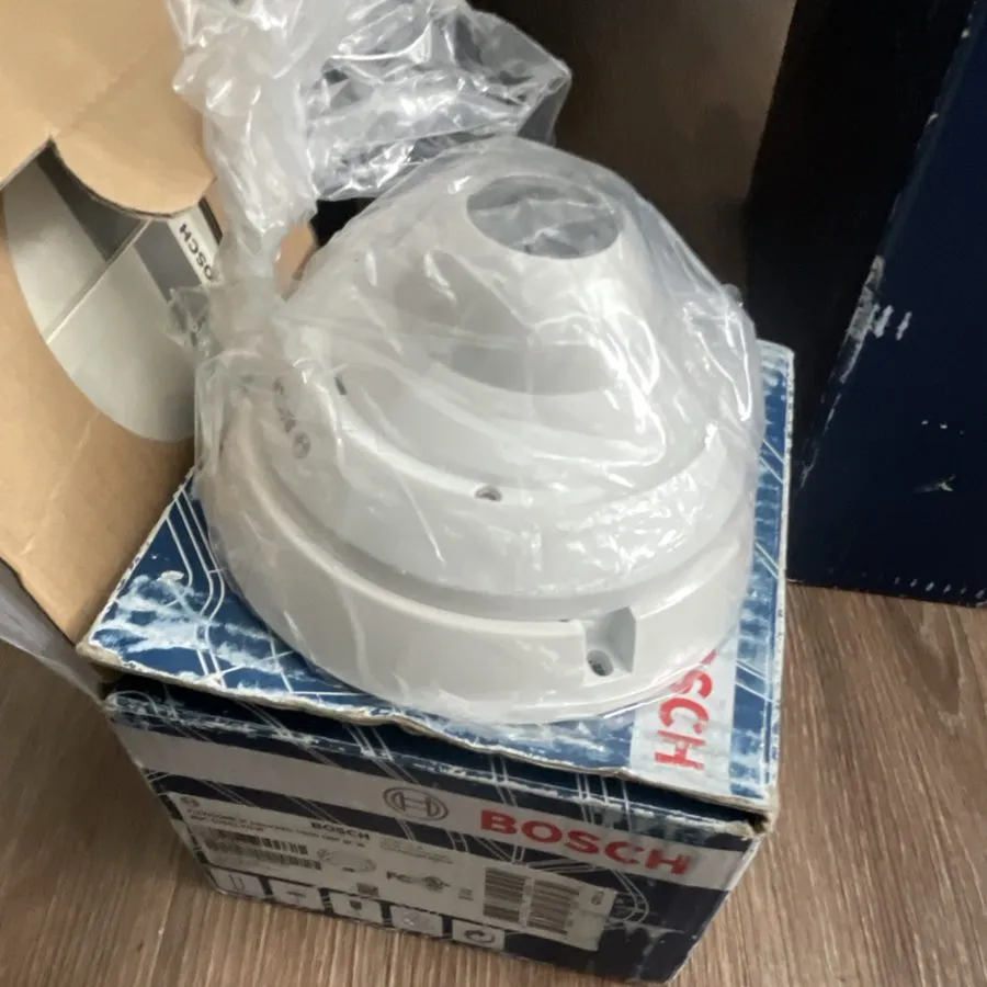 Камера Bosch FLEXIDOME IP Panoramic 5000 5MP Dome Camera White NUC-52051-F0-W