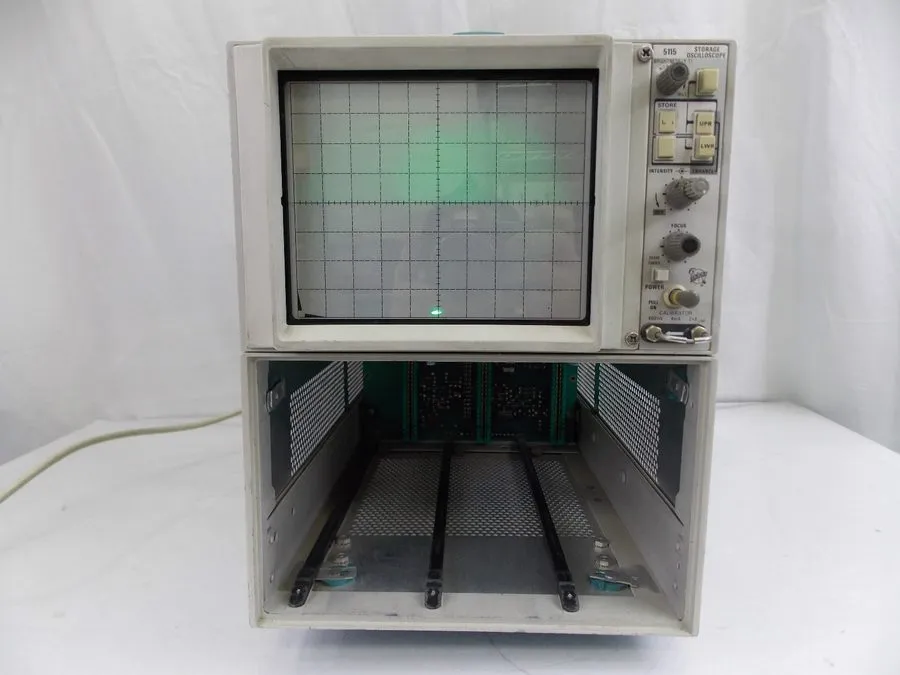 Осциллограф Tektronix 5115 Storage Oscilloscope, 2 5A15N, 5B12N