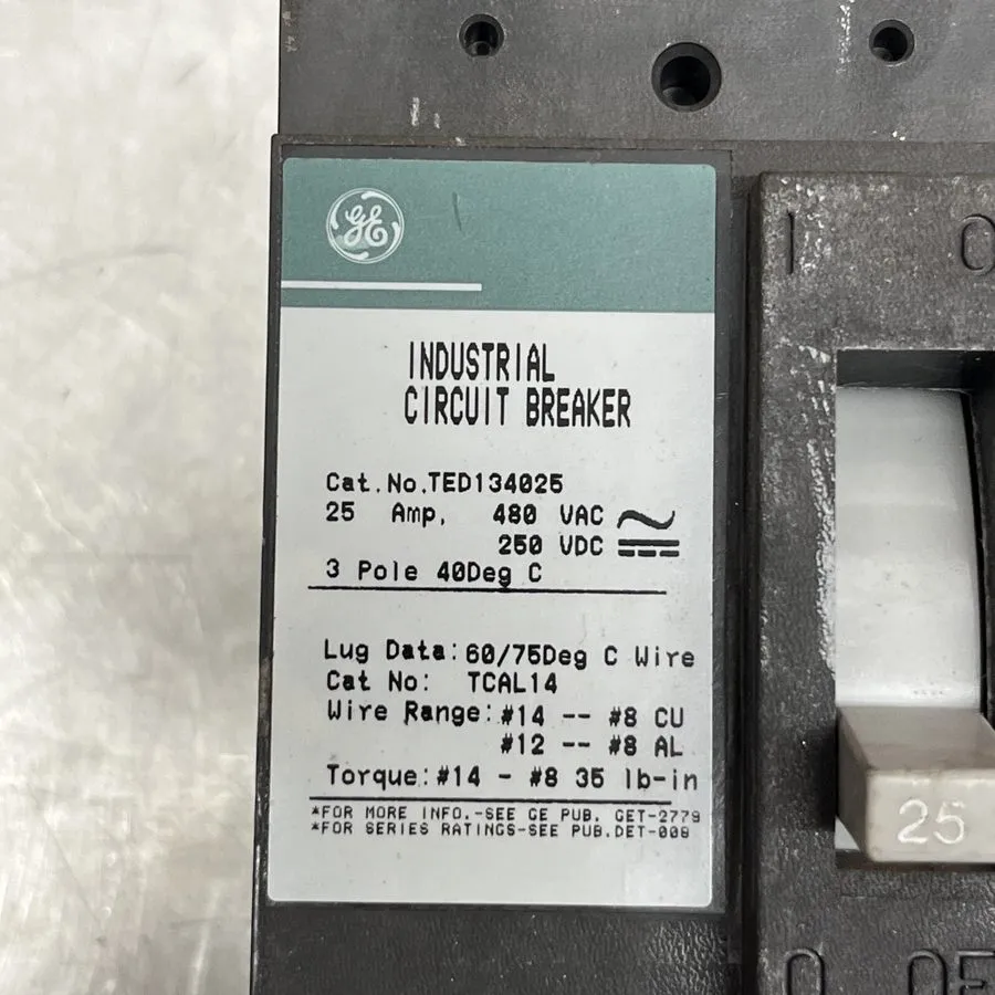 Автоматический выключатель General Electric TED134025 Circuit Breaker 25A 3P 480