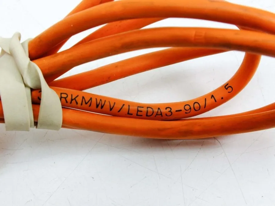 Соединительный кабель Lumberg RST3-RKMWV/LEDA3-90/1.5 M12 to M8 3-Pole Straight  — фото лота 1