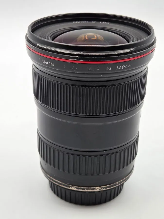 Объектив Canon EF 14mm f/2.8L USM Ultra Wide Angle L Series Lens w/ Caps