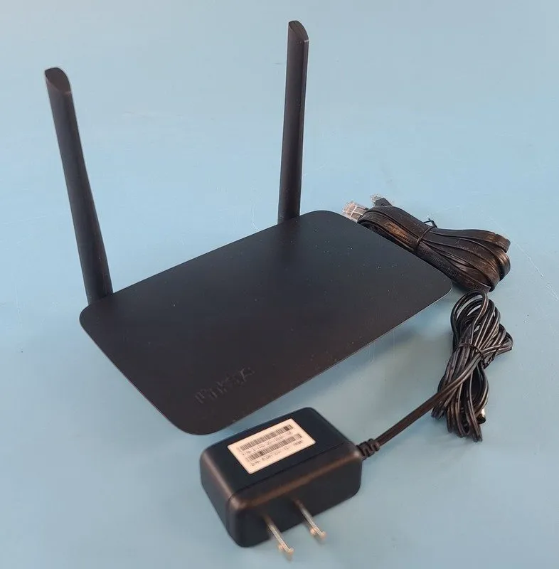 Маршрутизатор Linksys AC1200 Dual-Band WiFi 5 Router Model E5600