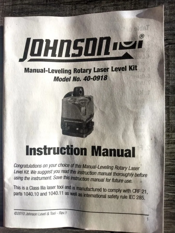 Нивелир Johnson Manual Leveling Rotary Laser Level Kit 40-0918 W/Case