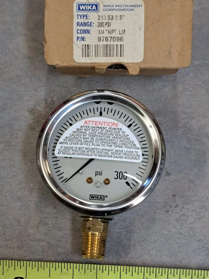 Трубопроводная арматура WIKA 300PSI 1/4" NPT PRESSURE GAUGE 213.53 9767096