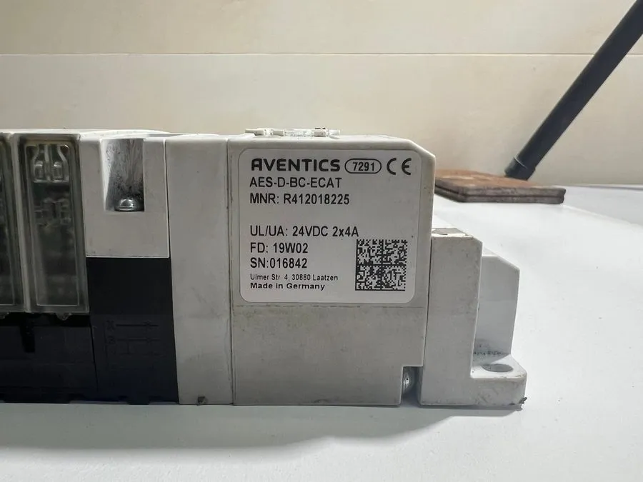 Клапан AVENTICS EtherCAT R412018225 AES-D-BC-ECAT Air Valve Island Module