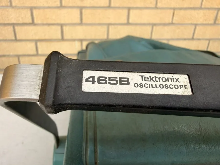 Осциллограф TekTronix 465B 100MHZ 2 Channel Oscilloscope W/ Pouch — фото лота 2