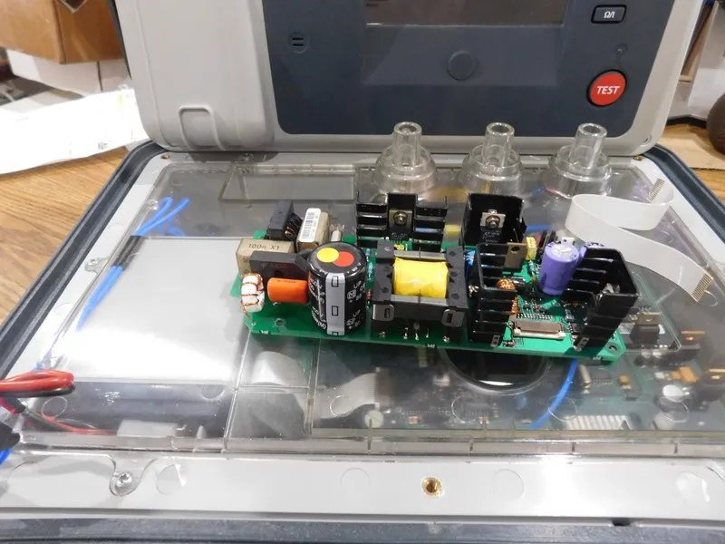 Тестер Megger Model: MIT510 Insulation Tester