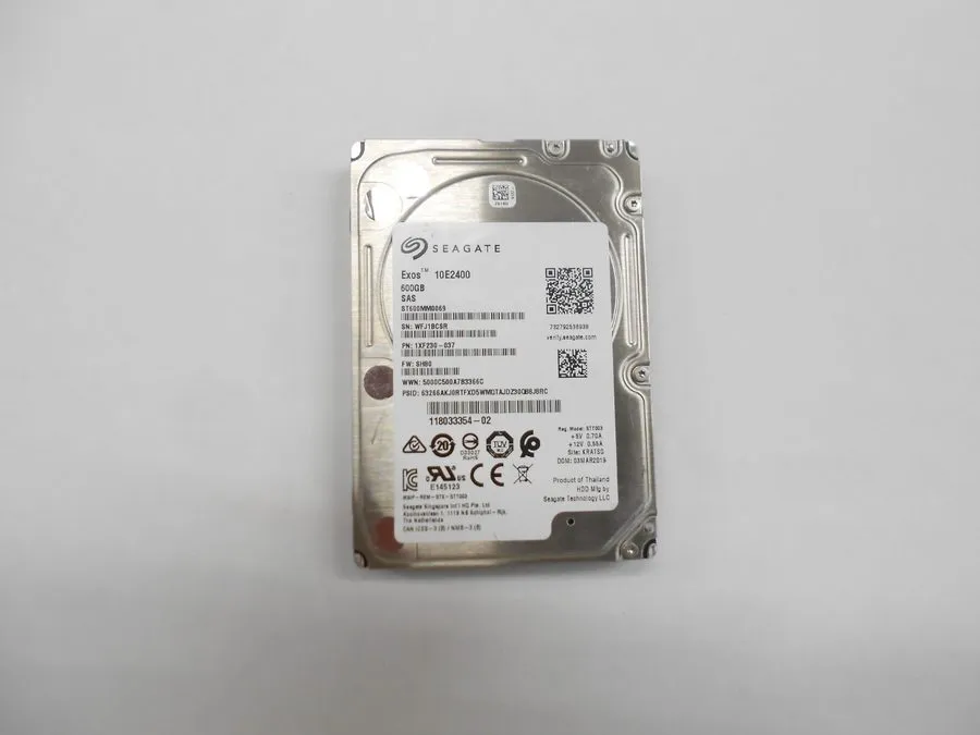 Сервер Dell 0XXTRP ST600MM0069 600GB 10K 12Gbps SAS 2.5 Inch Server Hard Drive — фото лота 1