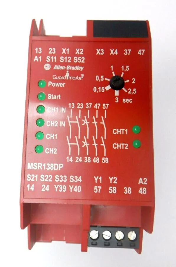 Реле безопасности Allen-Bradley Guardmaster MSR138DP 440R-M23141 Ser. B 115VAC S