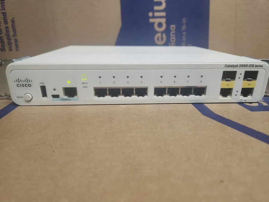 Коммутатор Cisco Catalyst WS-C2960CG-8TC-L Compact Switch