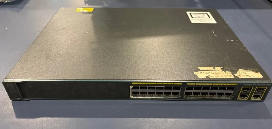 Коммутатор Cisco Catalyst WS-C2960+24LC-L 24-Port (8x PoE) 10/100 Fast Ethernet 