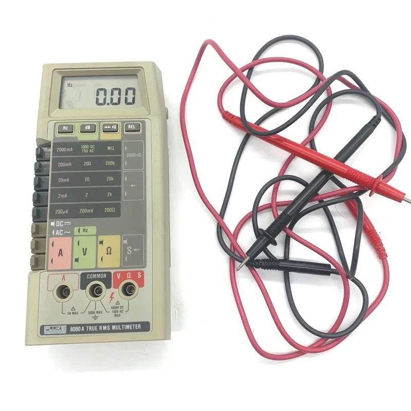 Мультиметр FLUKE 8060A TRUE RMS MULTIMETER W/ LEADS . 3