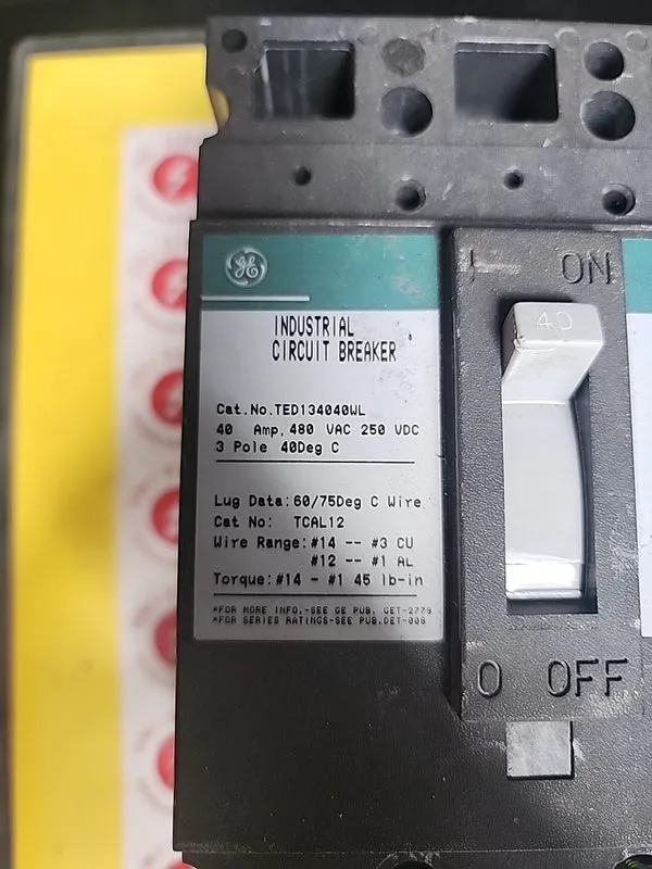 Автоматический выключатель General Electric GE TED134040WL 3p 40a 480v Circuit B — фото лота 2