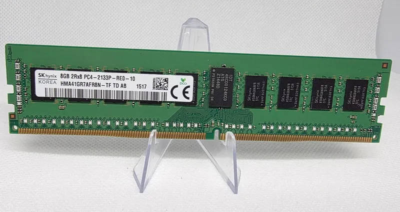 Модуль памяти SK Hynix 8GB (1x 8GB) PC4-2133P DDR4 ECC Server RAM HMA41GR7AFR8N-