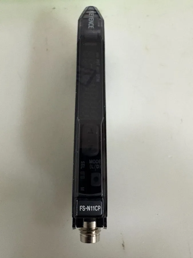 Датчик Keyence FS-N11CP Digital Fiber Optic Sensor