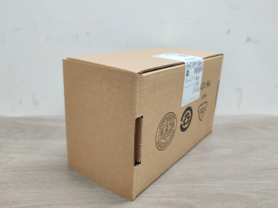 ПЛК Allen-Bradley 2080-LC50-24QWB AB Micro850 EtherNet/IP Controller TX