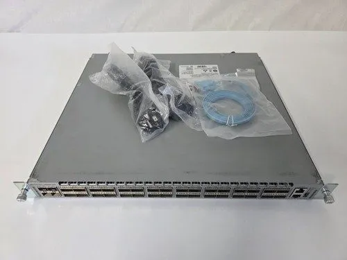 Коммутатор Arista DCS-7050QX-32S-R Switch 32x 40Gb QSFP+ + 4x SFP+ Ports