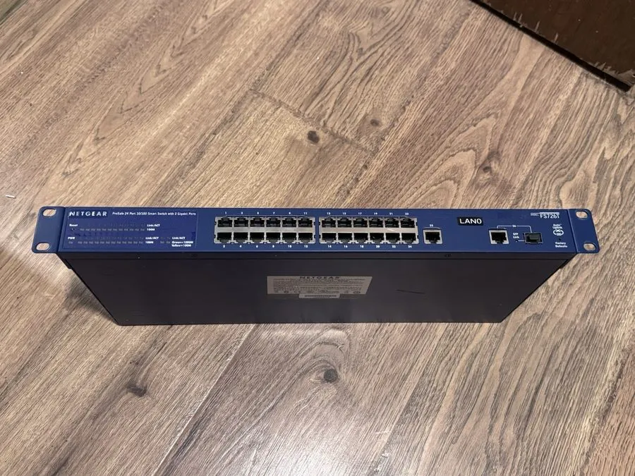 Коммутатор NetGear ProSafe (FS726T) 24-Ports External Switch Managed
