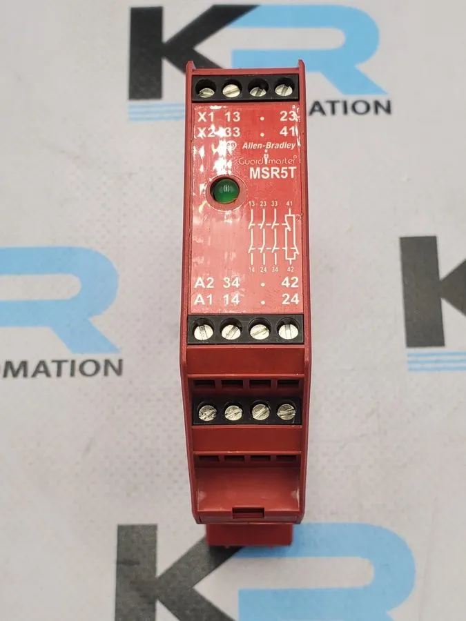 Реле безопасности MSR5T ALLEN BRADLEY 440R-B23020 GUARD MASTER MONITORING SAFETY