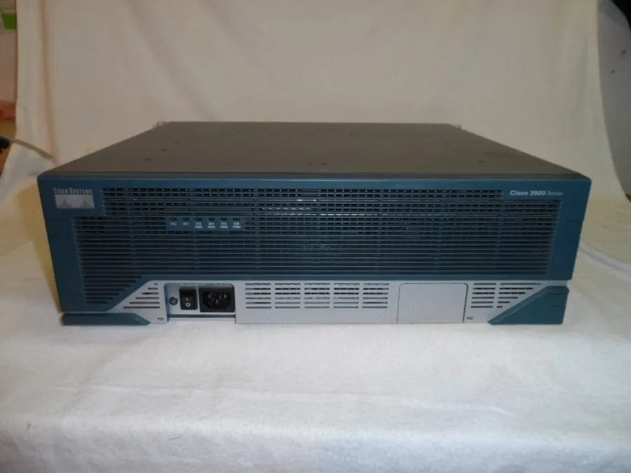 Маршрутизатор CISCO 3845-HSEC/K9 Gigabit SECURITY ROUTER AIM-VPN-SSL-3 CISCO3845