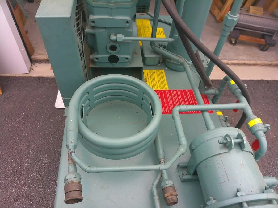 Станция обслуживания кондиционеров YORK RSR1600 REFRIGERANT STORAGE RECYCLING SY — фото лота 1