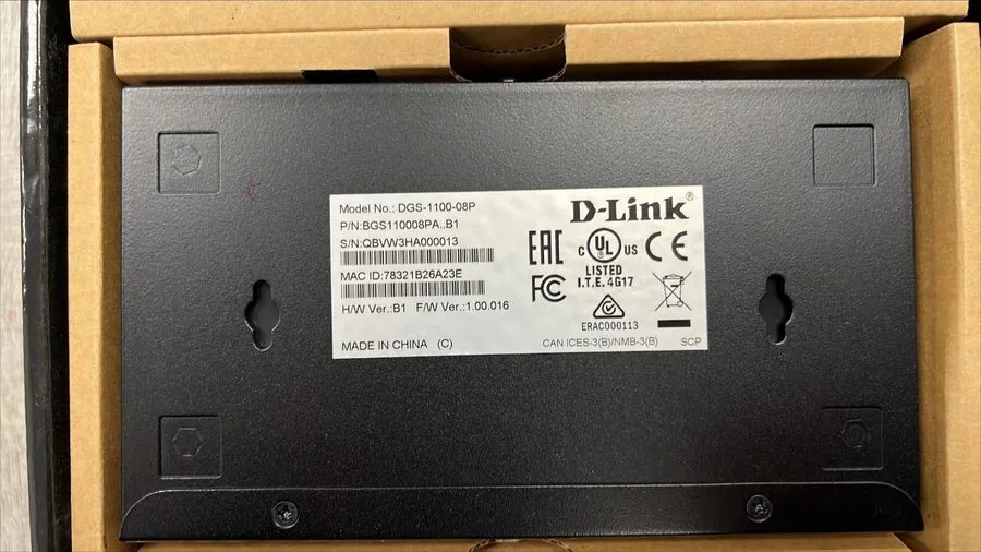 Коммутатор D-Link DGS-1100-08P 8-Port Gigabit Easy Smart Managed PoE Desktop Swi