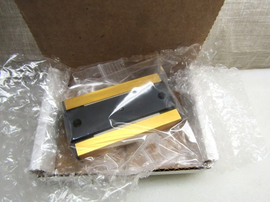 Линейная направляющая THK LSP2080 Slipless Ball Slide Linear Guide with Rack & P